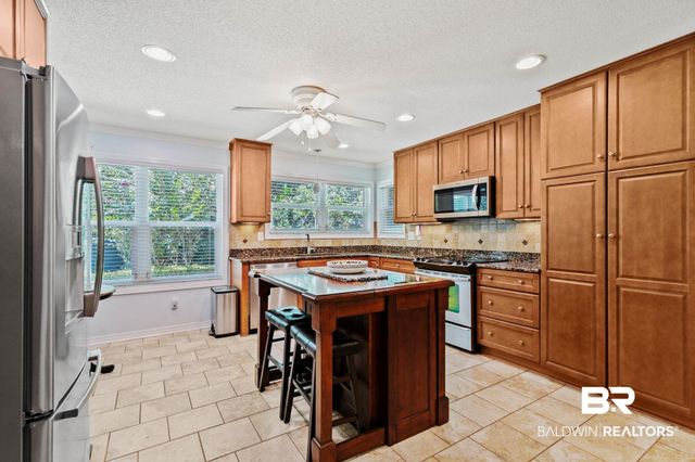 11480 Killarney Court, Irvington, AL 36544