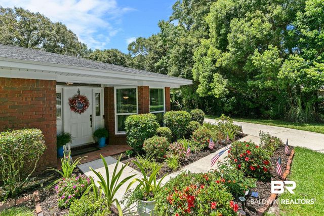 11480 Killarney Court, Irvington, AL 36544