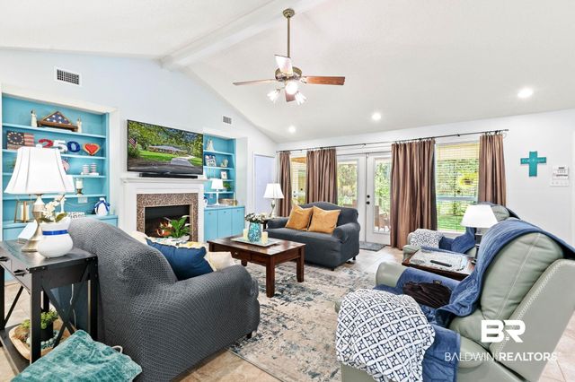 11480 Killarney Court, Irvington, AL 36544