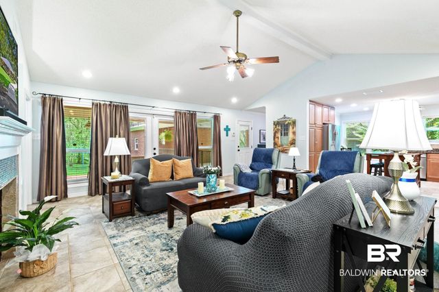 11480 Killarney Court, Irvington, AL 36544