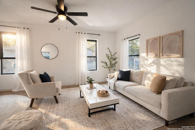 1210 Gardina St., San Antonio, TX 78201