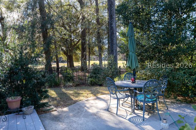 18 Timber Ln, Hilton Head Island, SC 29926