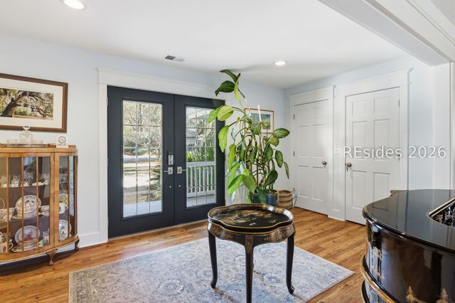 18 Timber Ln, Hilton Head Island, SC 29926