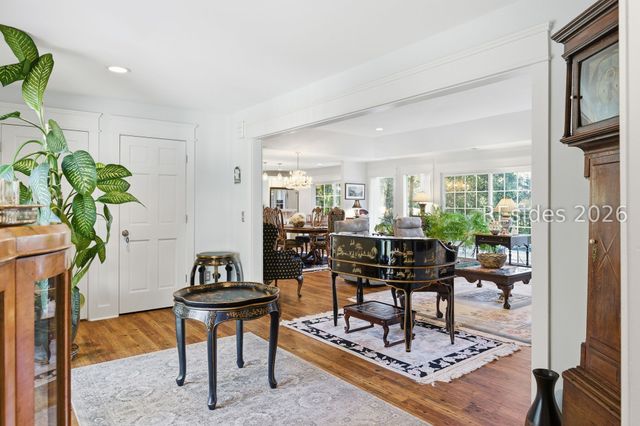 18 Timber Ln, Hilton Head Island, SC 29926