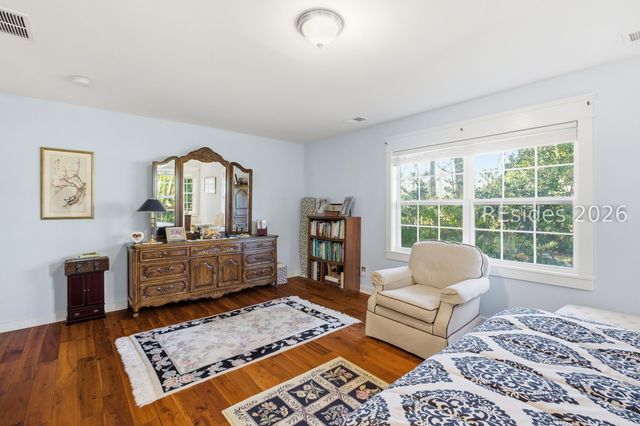 18 Timber Ln, Hilton Head Island, SC 29926