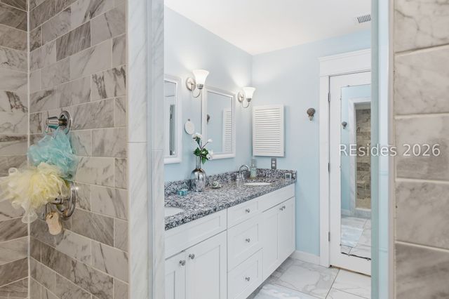 18 Timber Ln, Hilton Head Island, SC 29926