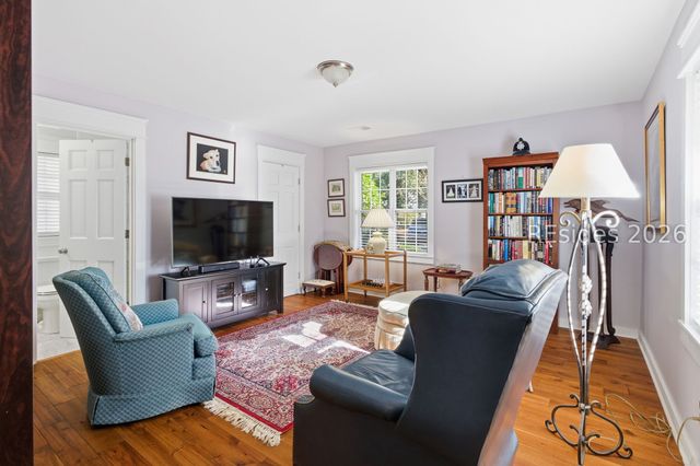 18 Timber Ln, Hilton Head Island, SC 29926