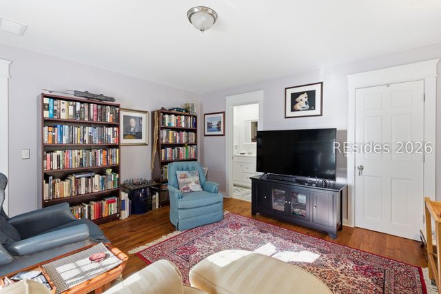 18 Timber Ln, Hilton Head Island, SC 29926