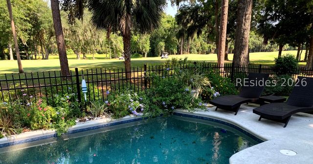 18 Timber Ln, Hilton Head Island, SC 29926