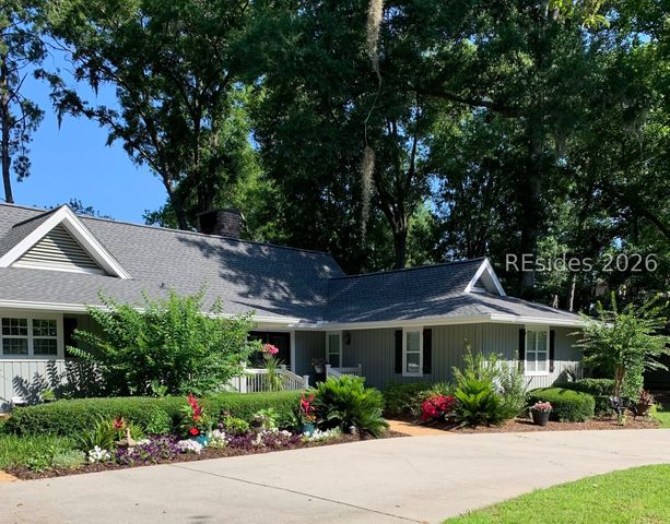 18 Timber Ln, Hilton Head Island, SC 29926