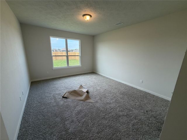 377 Harvest Lake Drive, Snook, TX 77878