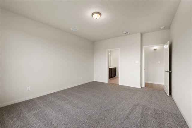 377 Harvest Lake Drive, Snook, TX 77878