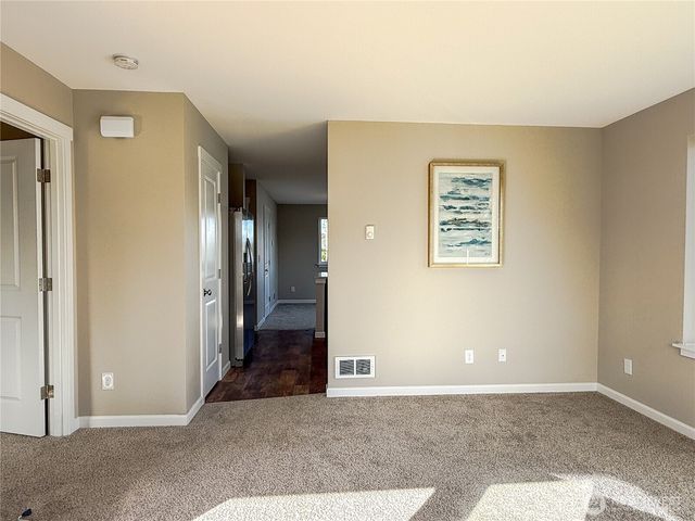 584 Mount Olympus Avenue SE, Ocean Shores, WA 98569