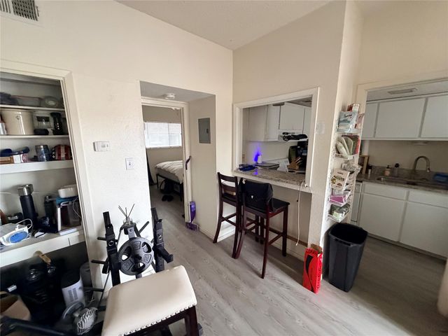 3000 Guadalupe ST 106, Austin, TX 78705
