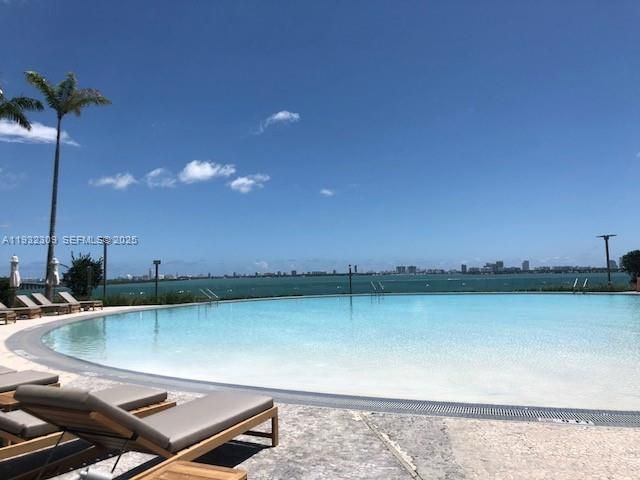 480 NE 31 St 3905, Miami, FL 33137