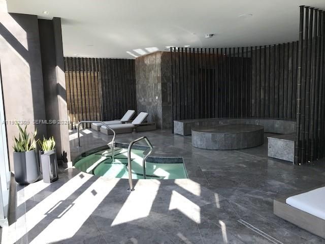 480 NE 31 St 3905, Miami, FL 33137