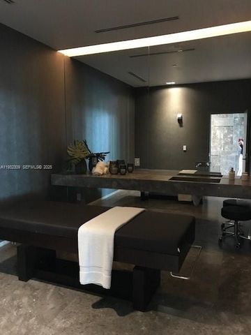 480 NE 31 St 3905, Miami, FL 33137