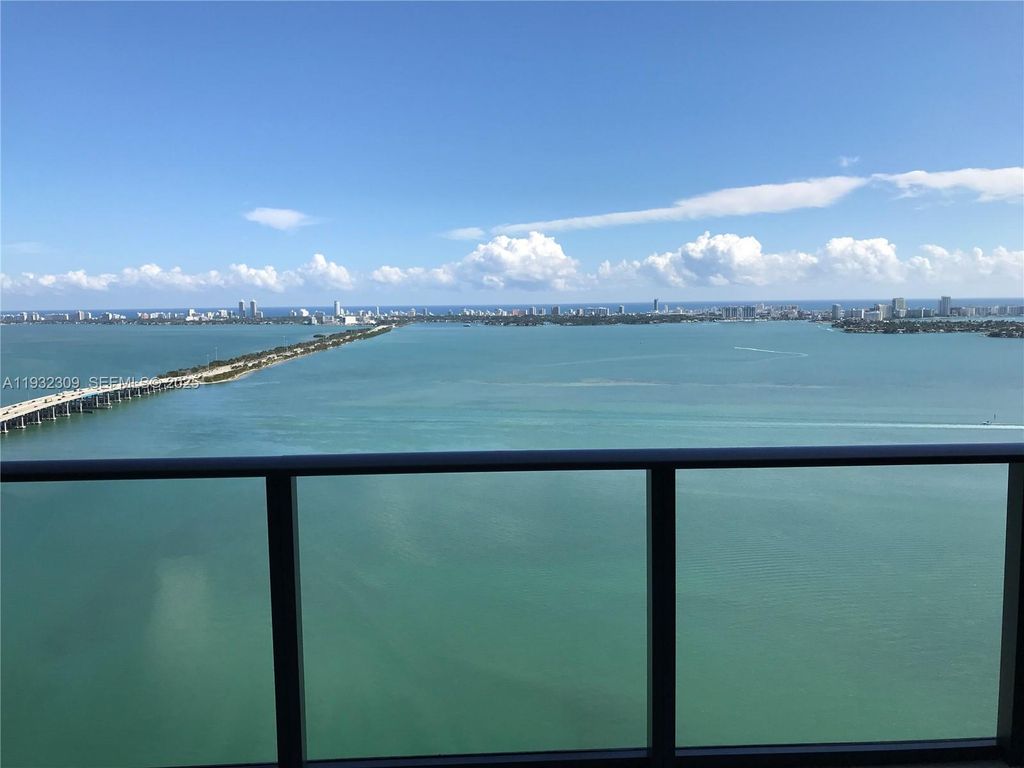 480 NE 31 St 3905, Miami, FL 33137
