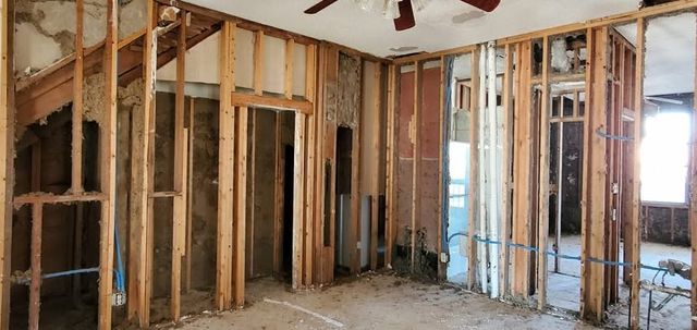 1502 N 3rd Street, Abilene, TX 79601