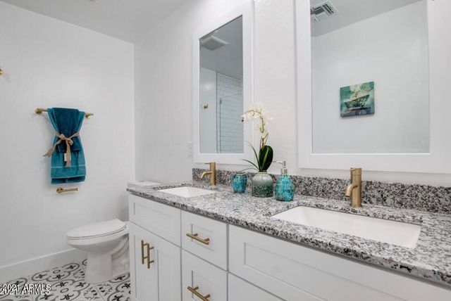 5636 S 12 Lane, Phoenix, AZ 85041