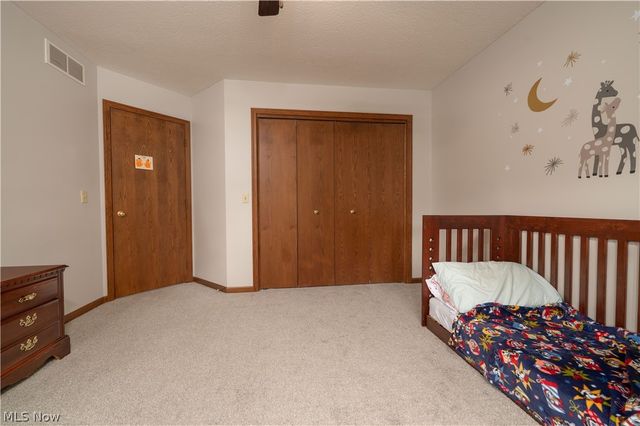 2161 Denise Drive NE, New Philadelphia, OH 44663