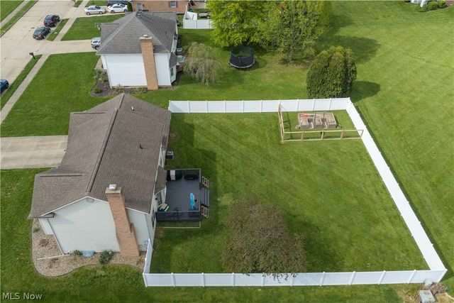 2161 Denise Drive NE, New Philadelphia, OH 44663