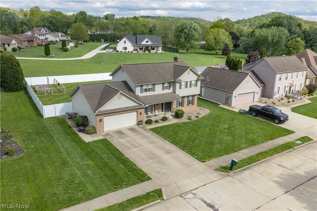 2161 Denise Drive NE, New Philadelphia, OH 44663