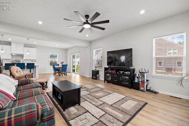 6168 Krystina Run, Lorain, OH 44053