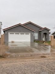 21018 85th, California City, CA 93505