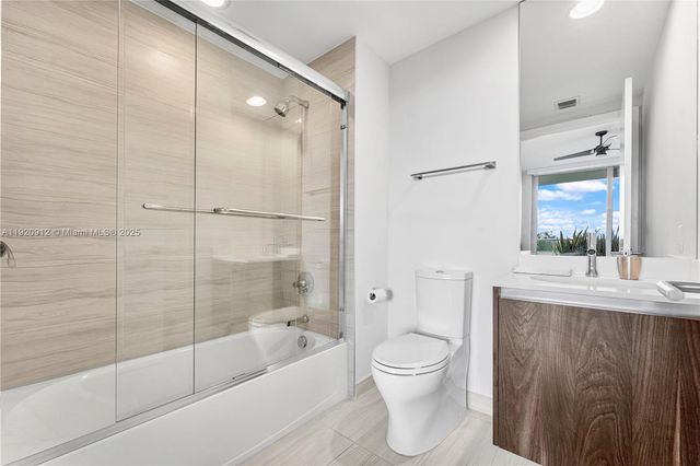 1180 N Federal Hwy 607, Fort Lauderdale, FL 33304