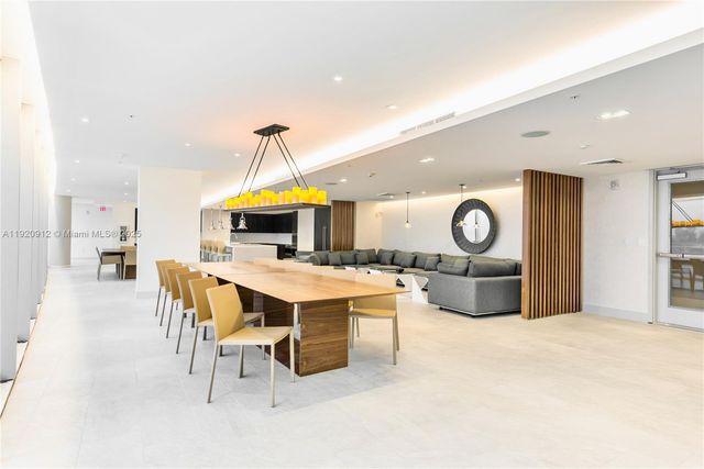 1180 N Federal Hwy 607, Fort Lauderdale, FL 33304