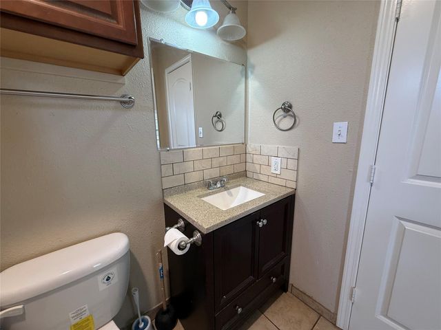 429 W 2nd Street, Freeport, TX 77541