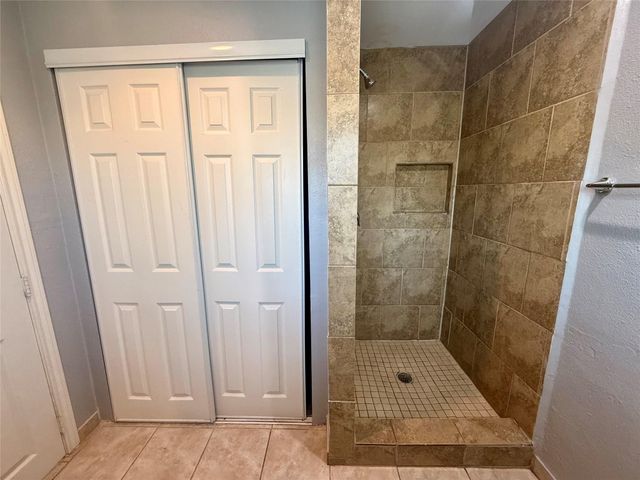 429 W 2nd Street, Freeport, TX 77541