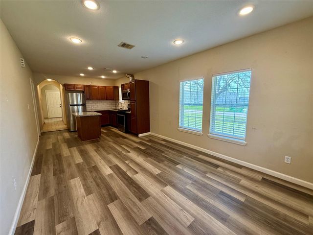 429 W 2nd Street, Freeport, TX 77541