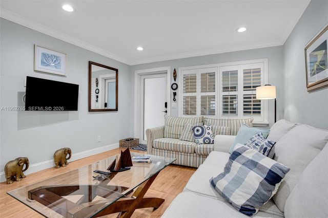 1446 Hayes St 9, Hollywood, FL 33020