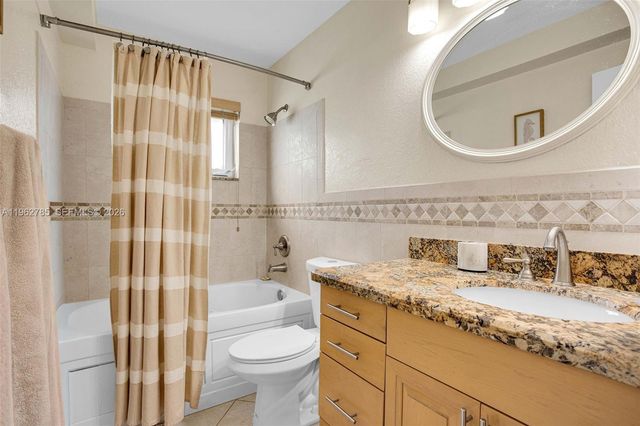 1446 Hayes St 9, Hollywood, FL 33020