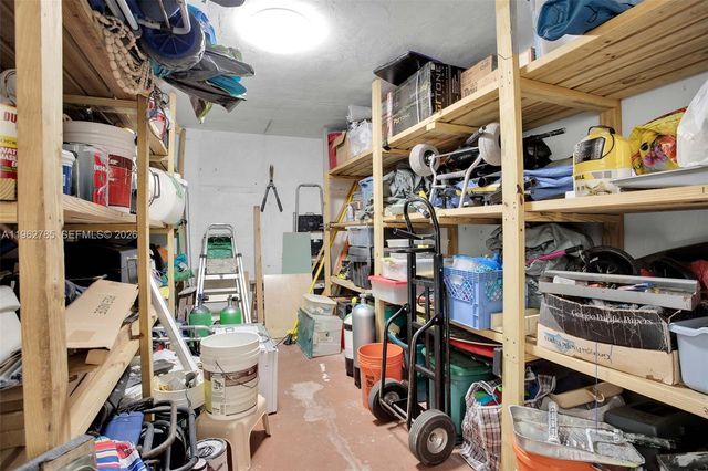 1446 Hayes St 9, Hollywood, FL 33020