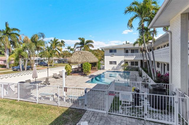 1446 Hayes St 9, Hollywood, FL 33020