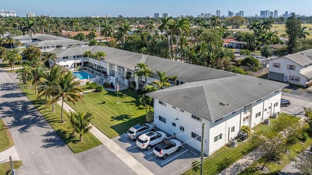 1446 Hayes St 9, Hollywood, FL 33020