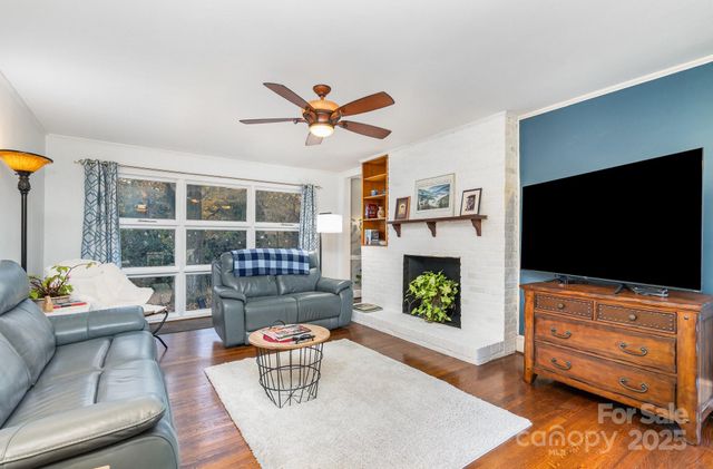 1041 Cutler Place, Charlotte, NC 28212