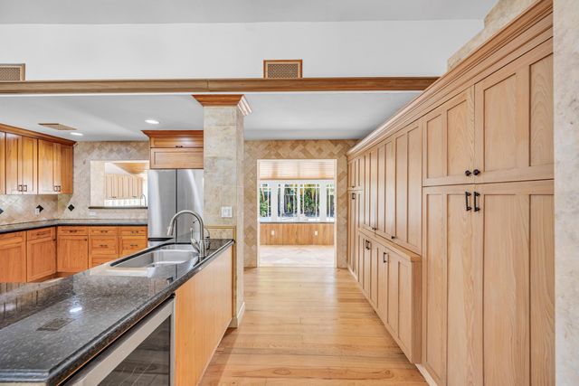 1413 NE 4th Court, Fort Lauderdale, FL 33301