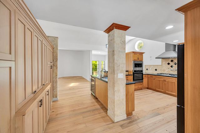 1413 NE 4th Court, Fort Lauderdale, FL 33301