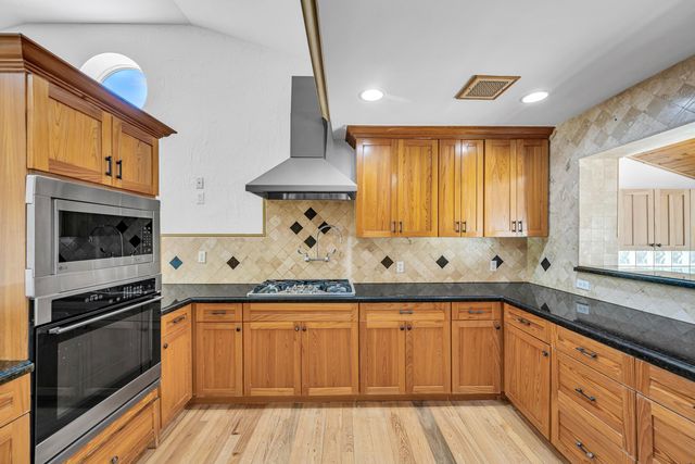 1413 NE 4th Court, Fort Lauderdale, FL 33301