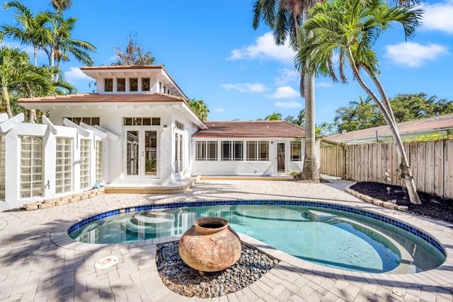 1413 NE 4th Court, Fort Lauderdale, FL 33301