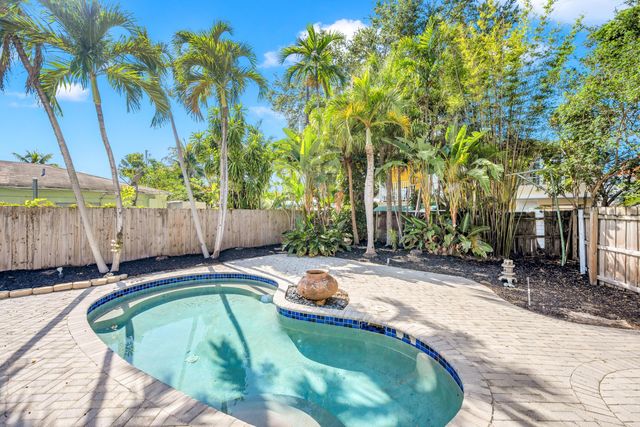 1413 NE 4th Court, Fort Lauderdale, FL 33301