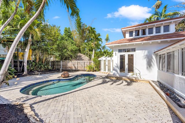 1413 NE 4th Court, Fort Lauderdale, FL 33301