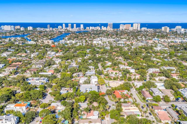 1413 NE 4th Court, Fort Lauderdale, FL 33301