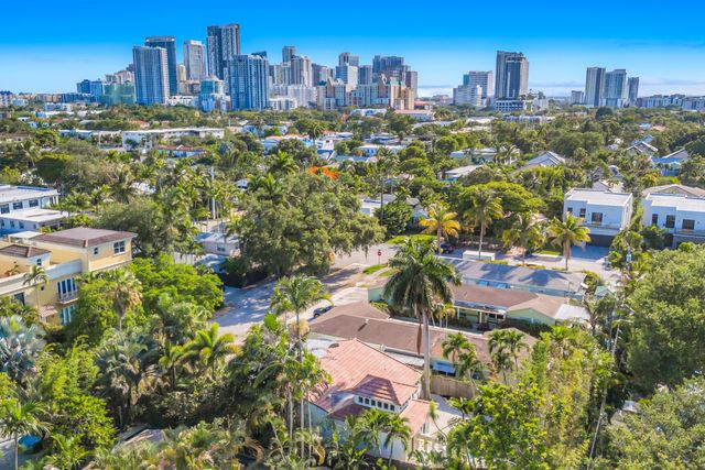 1413 NE 4th Court, Fort Lauderdale, FL 33301