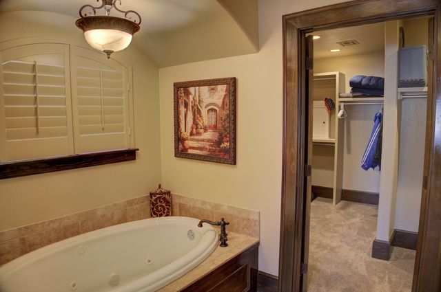 33411 33411 Ridge Road Road, Afton, OK 74331