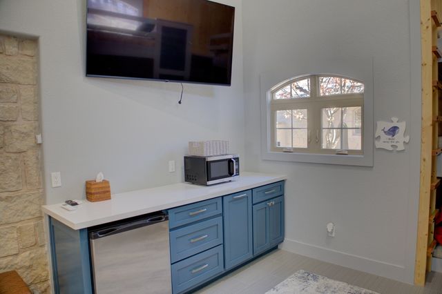 33411 33411 Ridge Road Road, Afton, OK 74331